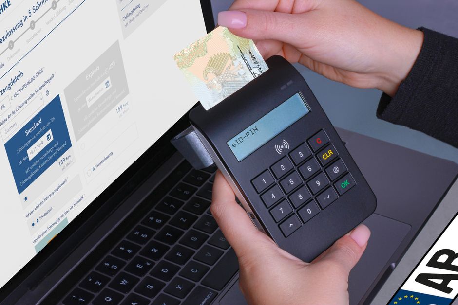 استفاده از خدمات صرافیهای آنلاین:
